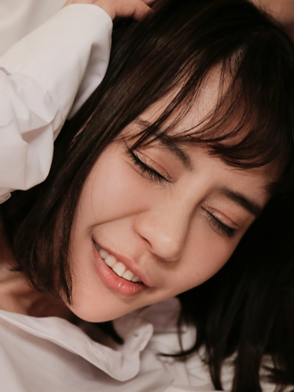 薛冰(翻墙逃婚：萌)